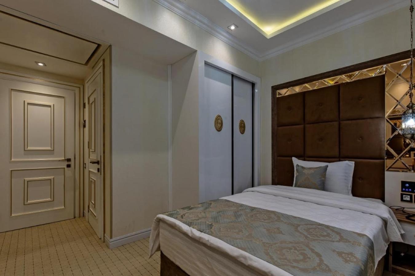 Hotel Aqua Liberty Tbilisi Buitenkant foto
