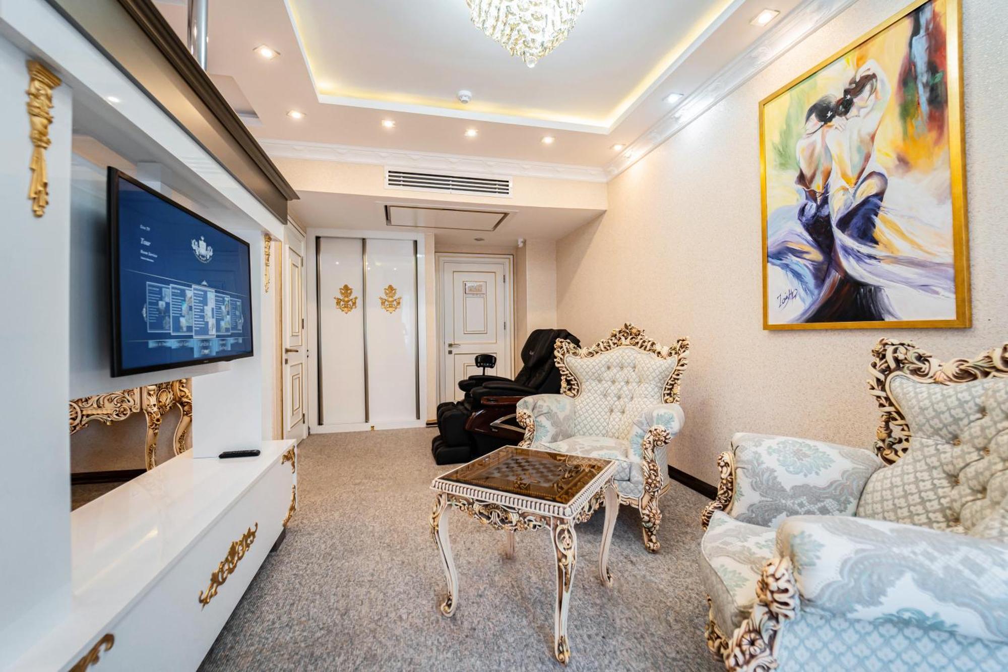 Hotel Aqua Liberty Tbilisi Buitenkant foto