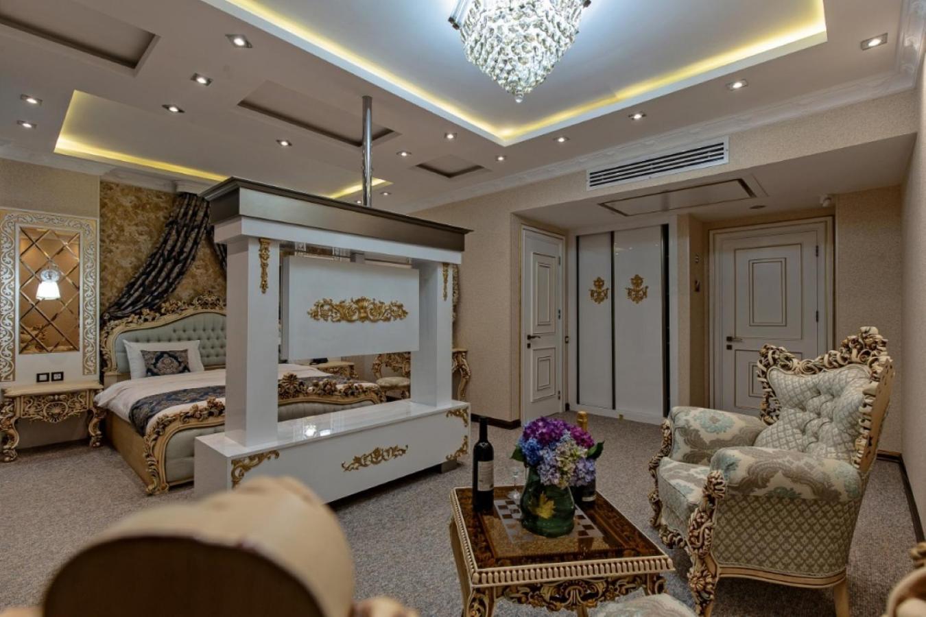 Hotel Aqua Liberty Tbilisi Buitenkant foto