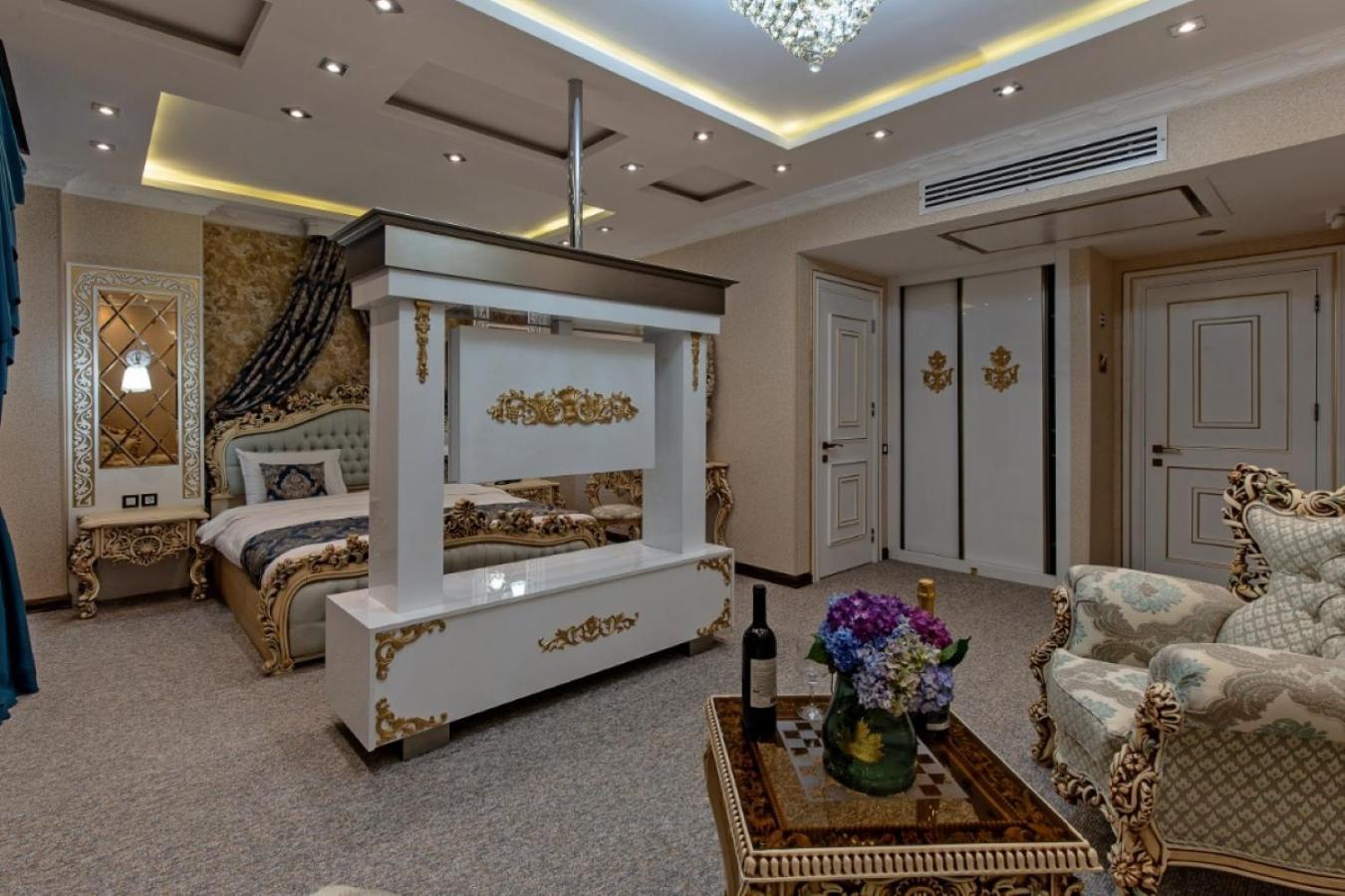 Hotel Aqua Liberty Tbilisi Buitenkant foto