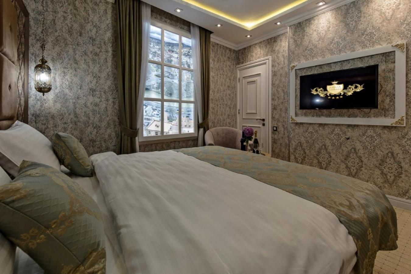 Hotel Aqua Liberty Tbilisi Buitenkant foto